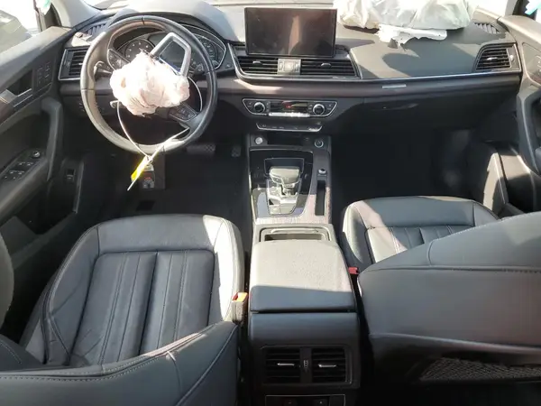 WA1AAAFY8M2029156 2021 AUDI Q5 - Image 8