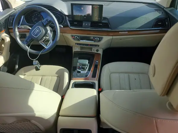 WA1AAAFY8M2033983 2021 AUDI Q5 - Image 8