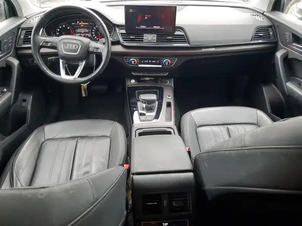 WA1AAAFY8M2035667 2021 AUDI Q5 - Image 8
