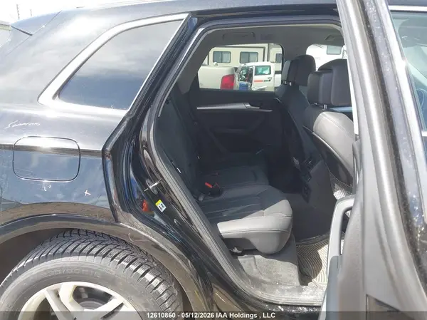 WA1AAAFY8M2098977 2021 AUDI Q5 - Image 8