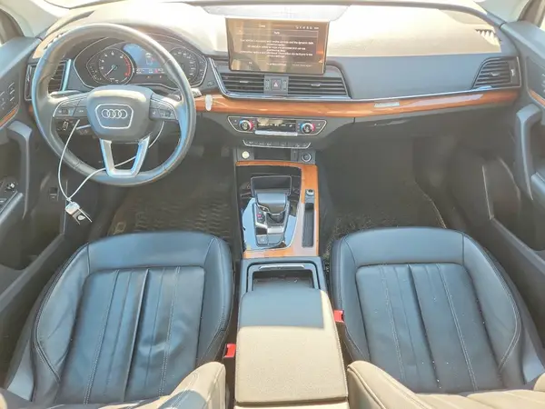 WA1AAAFY8M2101005 2021 AUDI Q5 - Image 8