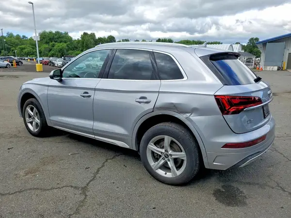 WA1AAAFY8M2103210 2021 AUDI Q5 - Image 2