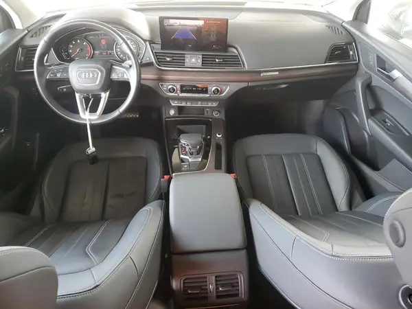 WA1AAAFY8M2124784 2021 AUDI Q5 - Image 8