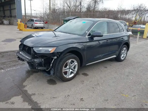 WA1AAAFY9M2010440 2021 AUDI Q5 - Image 2
