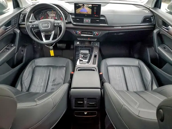 WA1AAAFY9M2032549 2021 AUDI Q5 - Image 8