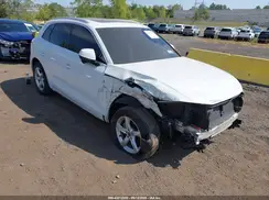 WA1AAAFY9M2033166 2021 AUDI Q5