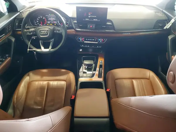 WA1AAAFY9M2052266 2021 AUDI Q5 - Image 8