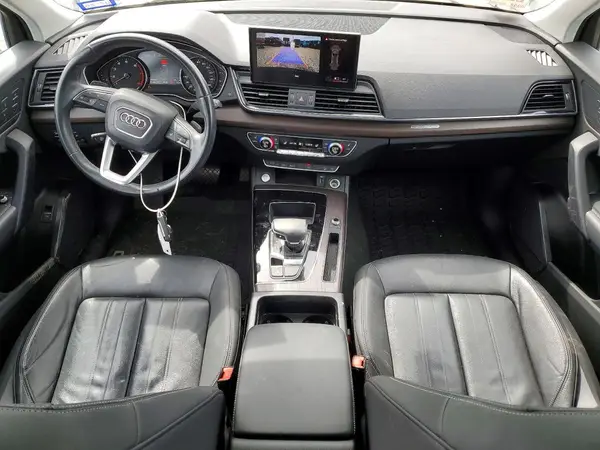 WA1AAAFY9M2075028 2021 AUDI Q5 - Image 8