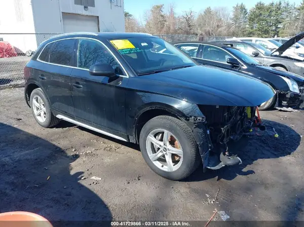 WA1AAAFY9M2080598 2021 AUDI Q5 - Image 1