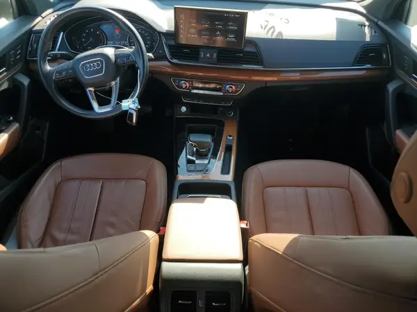 WA1AAAFY9M2085669 2021 AUDI Q5 - Image 8