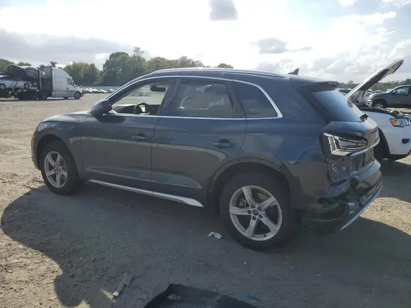 WA1AAAFY9M2113504 2021 AUDI Q5 - Image 2