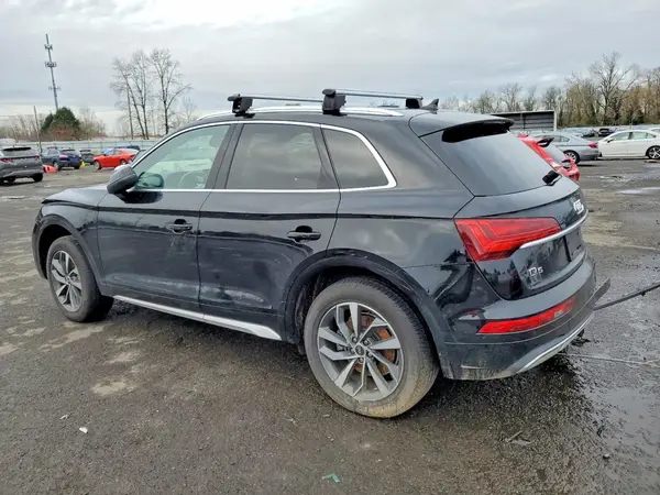 WA1AAAFY9M2138659 2021 AUDI Q5 - Image 2