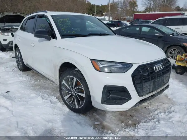 WA1AAAFY9S2001122 2025 AUDI Q5 - Image 1