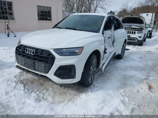 WA1AAAFY9S2001122 2025 AUDI Q5 - Image 2