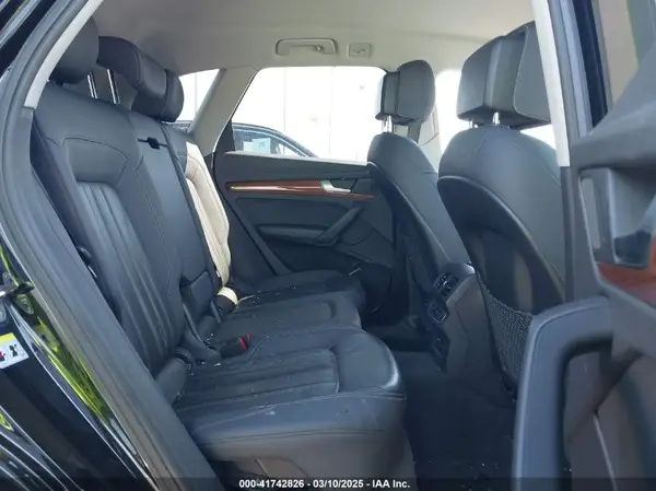 WA1AAAFYXM2001908 2021 AUDI Q5 - Image 8