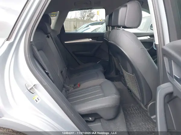 WA1AAAFYXM2002878 2021 AUDI Q5 - Image 8