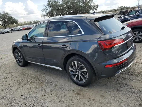 WA1AAAFYXM2003707 2021 AUDI Q5 - Image 2