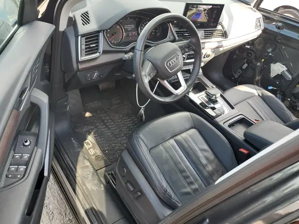 WA1AAAFYXM2003707 2021 AUDI Q5 - Image 8