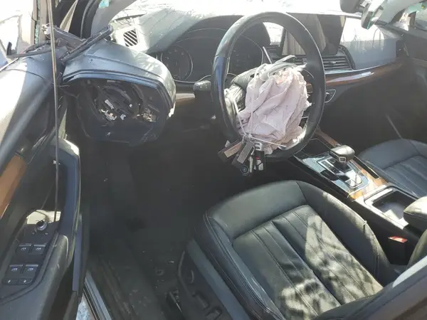 WA1AAAFYXM2007532 2021 AUDI Q5 - Image 8