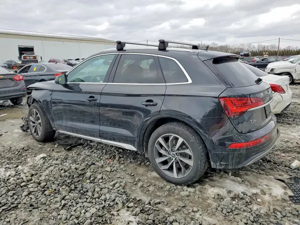WA1AAAFYXM2010088 2021 AUDI Q5 - Image 2
