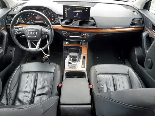WA1AAAFYXM2010088 2021 AUDI Q5 - Image 8
