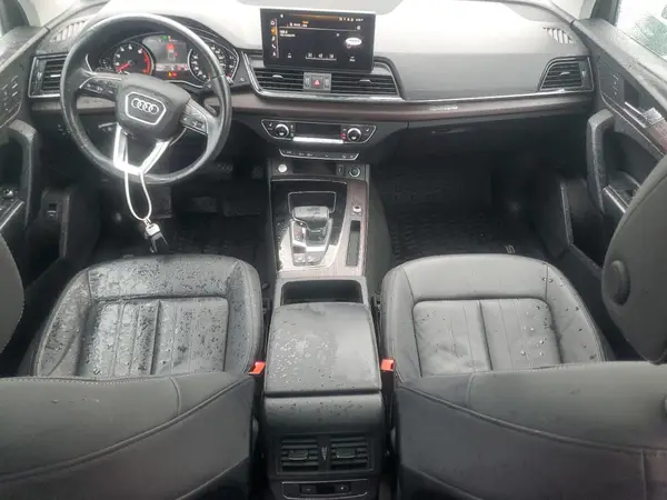 WA1AAAFYXM2020815 2021 AUDI Q5 - Image 8