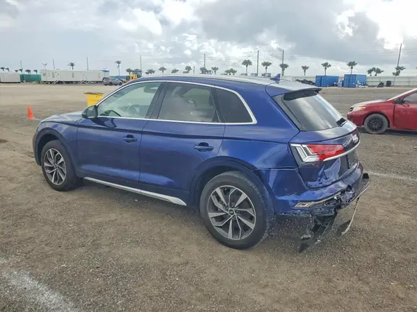 WA1AAAFYXM2086412 2021 AUDI Q5 - Image 2