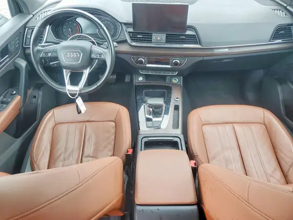 WA1AAAFYXM2086412 2021 AUDI Q5 - Image 8