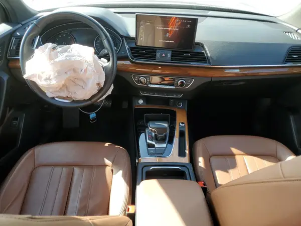 WA1AAAFYXM2092372 2021 AUDI Q5 - Image 8