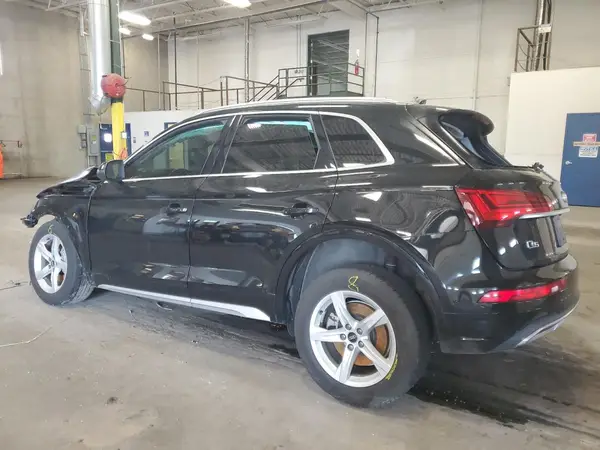 WA1AAAFYXM2095983 2021 AUDI Q5 - Image 2