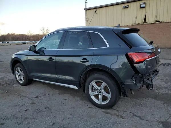 WA1AAAFYXM2112992 2021 AUDI Q5 - Image 2
