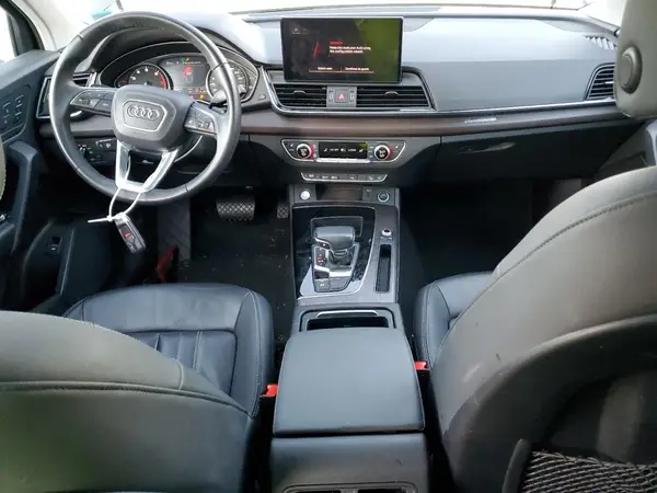 WA1AAAFYXM2112992 2021 AUDI Q5 - Image 8