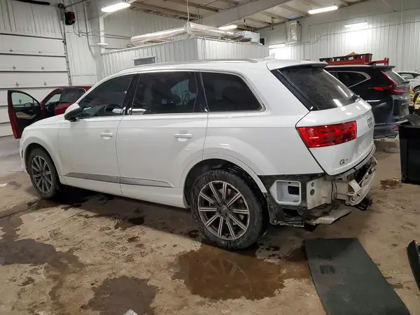 WA1AABF71HD014196 2017 AUDI Q7 - Image 2