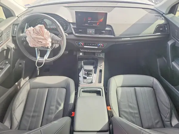 WA1ABAFY0N2109355 2022 AUDI Q5 - Image 8