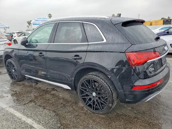 WA1ABAFY0P2137692 2023 AUDI Q5 - Image 2