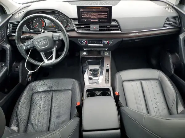WA1ABAFY0P2137692 2023 AUDI Q5 - Image 8