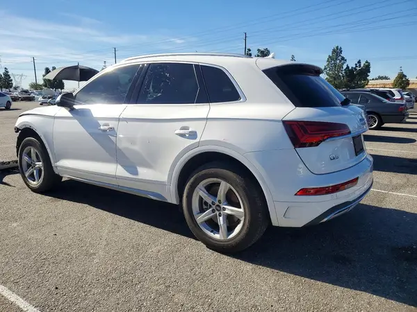 WA1ABAFY0P2161751 2023 AUDI Q5 - Image 2