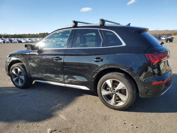 WA1ABAFY0P2180588 2023 AUDI Q5 - Image 2
