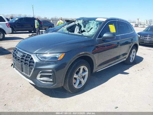 WA1ABAFY1P2025662 2023 AUDI Q5 - Image 2