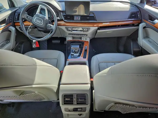 WA1ABAFY1P2130766 2023 AUDI Q5 - Image 8