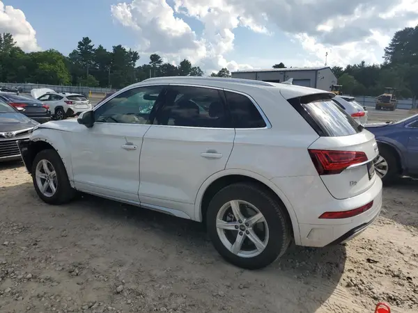 WA1ABAFY1R2035224 2024 AUDI Q5 - Image 2
