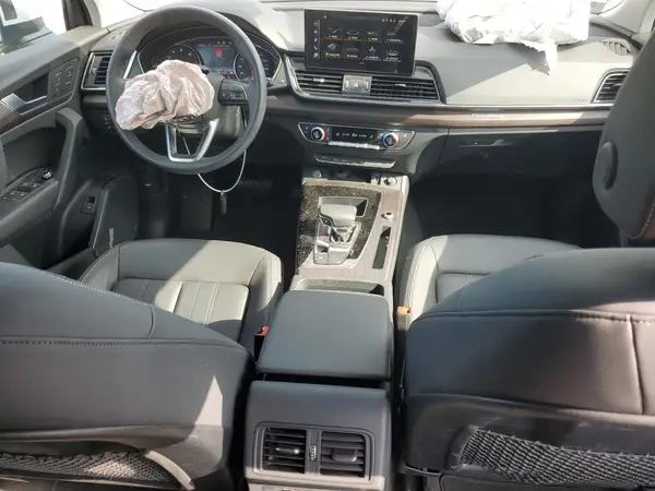 WA1ABAFY1R2035224 2024 AUDI Q5 - Image 8