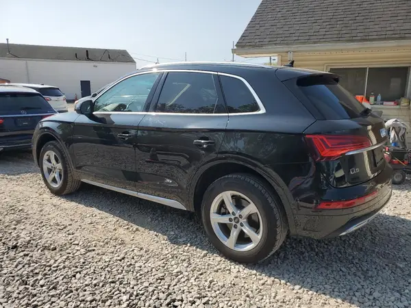 WA1ABAFY2P2047377 2023 AUDI Q5 - Image 2