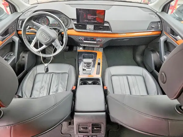 WA1ABAFY2P2048013 2023 AUDI Q5 - Image 8