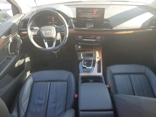 WA1ABAFY2P2048917 2023 AUDI Q5 - Image 8