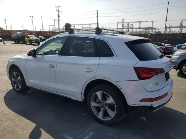 WA1ABAFY2P2051333 2023 AUDI Q5 - Image 2