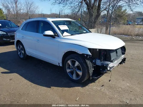 WA1ABAFY2R2142122 2024 AUDI Q5 - Image 1