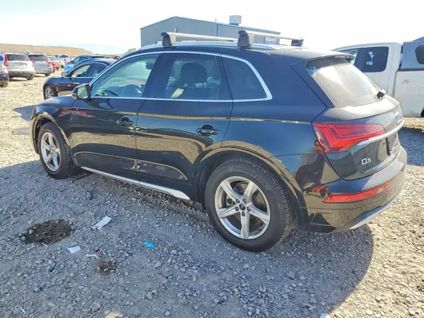 WA1ABAFY3N2105333 2022 AUDI Q5 - Image 2