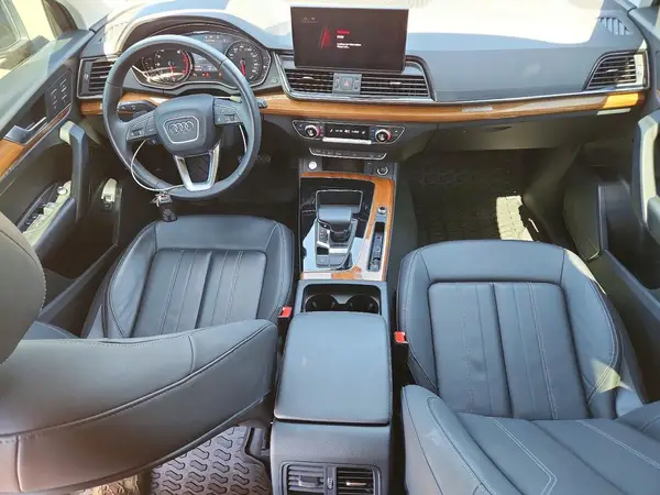 WA1ABAFY3P2048957 2023 AUDI Q5 - Image 8