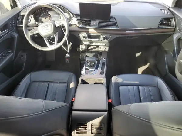 WA1ABAFY3P2058243 2023 AUDI Q5 - Image 8